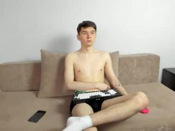 kennedy_max webcam model stream image