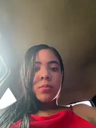 NAUGHTY_LITTLE_18 webcam model stream image