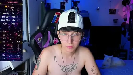 MIKEFONSE- webcam stripchat model stream image