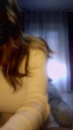 Akemy_room webcam cam4 model stream image