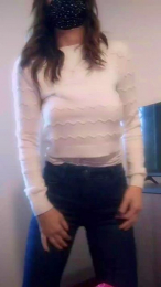 Akemy_room webcam model stream image