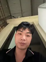 NHMDuc webcam model stream image