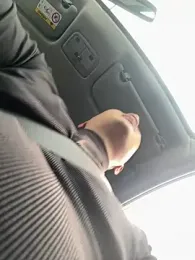 NHMDuc webcam model stream image