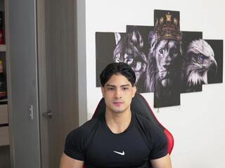 Liu Kent webcam model stream image