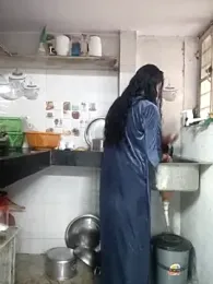 Saishaa webcam model stream image