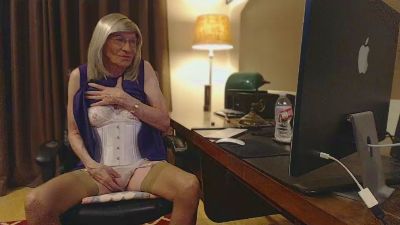 az_michelle4 webcam model stream image