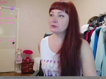 Flirt_Red webcam bongacams model stream image