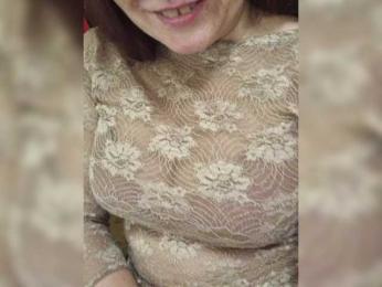 Flirt_Red webcam bongacams model stream image