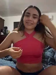 Ariovalle webcam model stream image