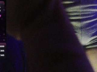 blondiewithanass webcam model stream image