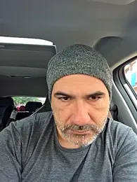 Aresal84 webcam model stream image