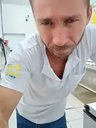 RobertoLuiz84 webcam model stream image