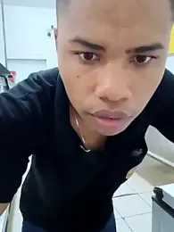 RobertoLuiz84 webcam model stream image