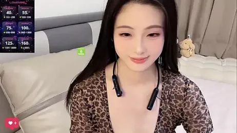 xiaolanlan3344 webcam stripchat model stream image