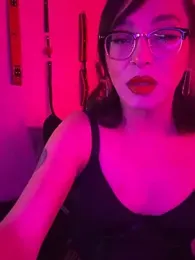 MiniMonroe webcam model stream image