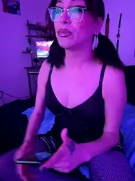 MiniMonroe webcam model stream image