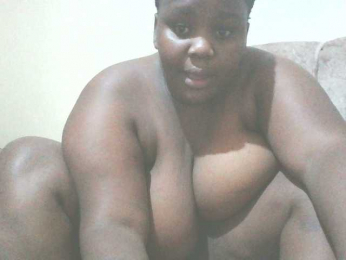 Bursty-Monique webcam model stream image