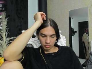 almaazgi webcam model stream image