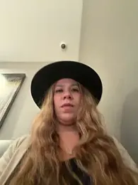 Bigbuttbrooklynn webcam model stream image