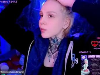 tricky_nymph webcam model stream image