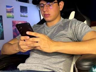 hyungboy webcam camsoda model stream image