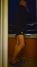 Exibbi42 webcam model stream image