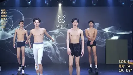 MS-180- webcam stripchat model stream image