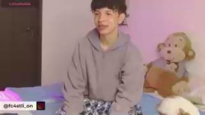 cuddly_twink webcam model stream image
