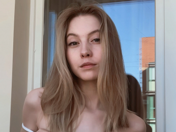 LizbethBulmer webcam model stream image