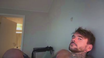 gggircis webcam model stream image