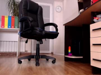 hottdoll611 webcam model stream image