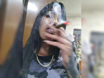 KendallWods webcam model stream image