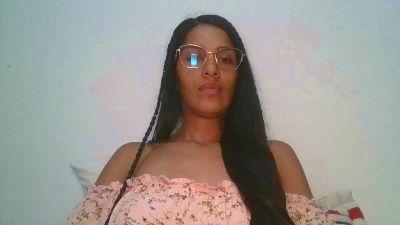 JuanaBrunette7 webcam model stream image