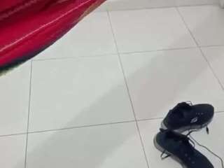 peroryn webcam model stream image