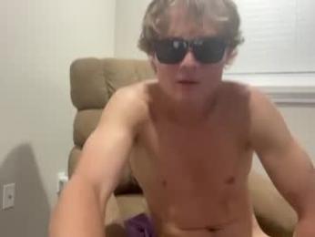 chill_fit_guy webcam model stream image