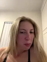 CheekyChelseaX webcam stripchat model stream image