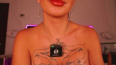 LunaMystyque webcam model stream image