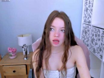 GraceShow webcam bongacams model stream image