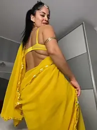 _adelle webcam model stream image