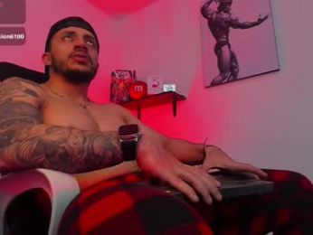 liamreigns_ webcam model stream image