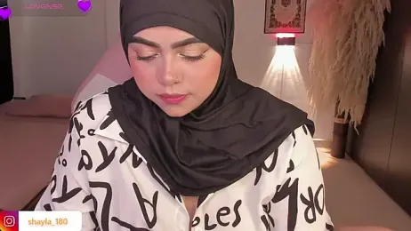 shayla_18 webcam model stream image