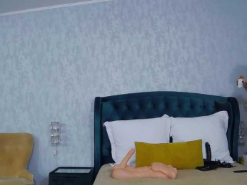 NataliaCristal webcam model stream image