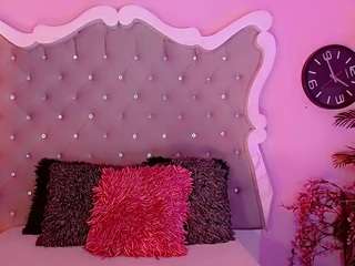 leyxandrabraz webcam camsoda model stream image