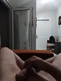 Aykut1990 webcam stripchat model stream image