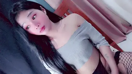 Amomentoflust99 webcam model stream image