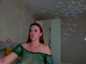 she-wolf webcam model stream image