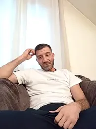 Alexdaniel89 webcam model stream image