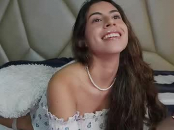 be_curiouss_ webcam model stream image