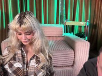 SinChronised webcam bongacams model stream image