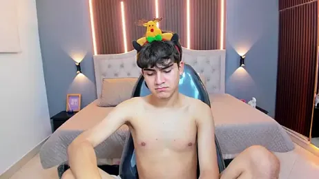 Tommy18__ webcam model stream image